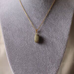 Natural Polished Stone Pendant Necklace on Gold Chain – Unique Earthy Charm